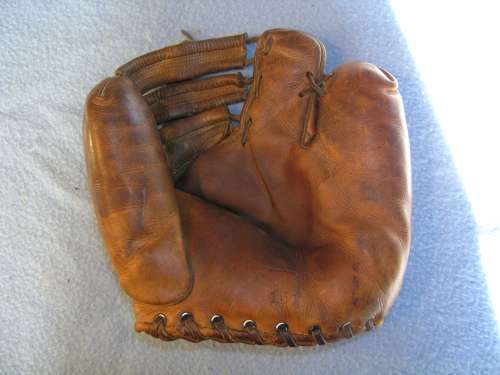 Spalding 161 Front Doug